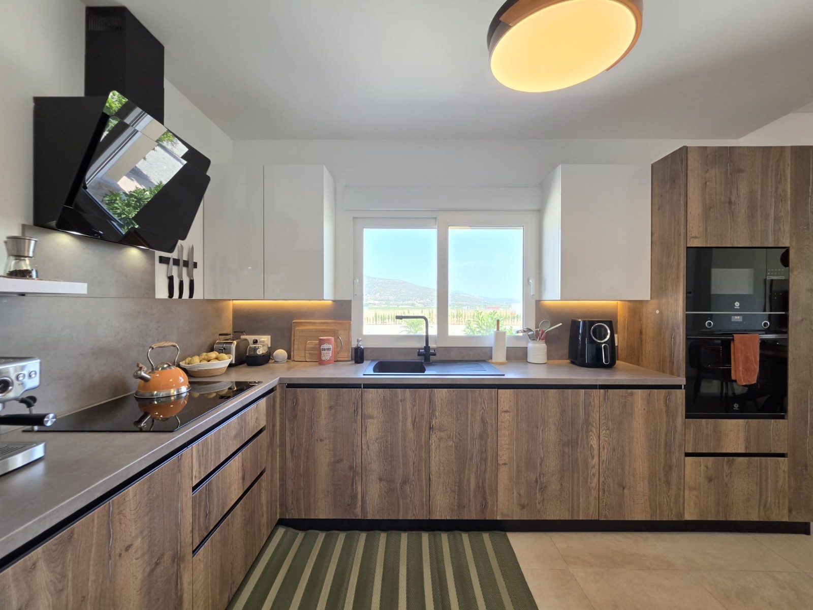 Huvila Pinoso, Alicante, Espanja 3 makuuhuonetta, 127 m2 No. 190198