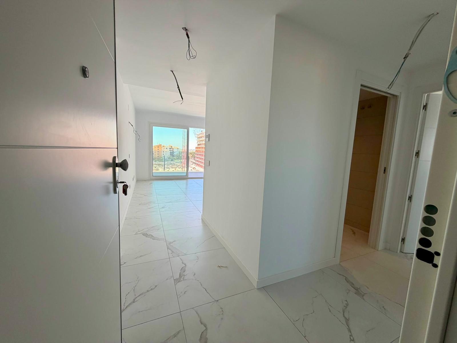Apartamento en Punta Prima, Alicante, España 2 dormitorios, 76 m2 No. 190196
