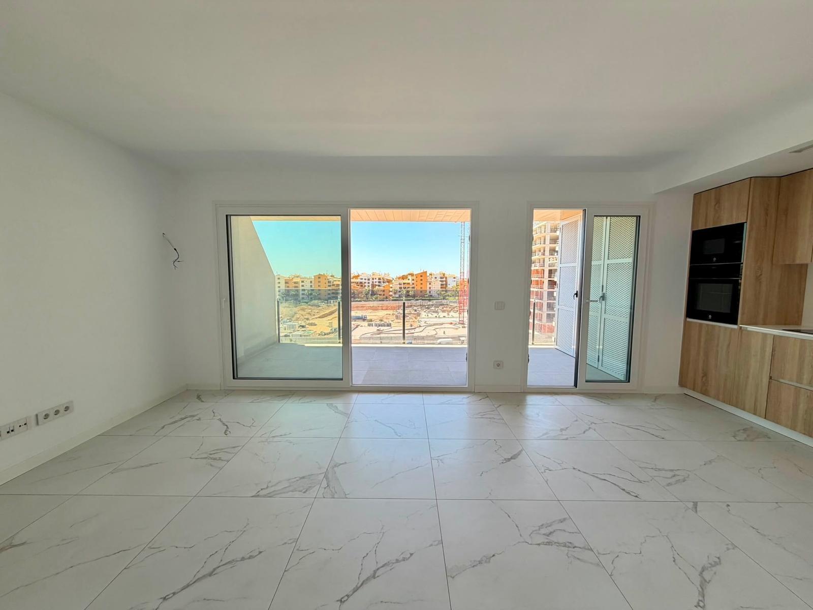 Apartamento en Punta Prima, Alicante, España 2 dormitorios, 76 m2 No. 190196