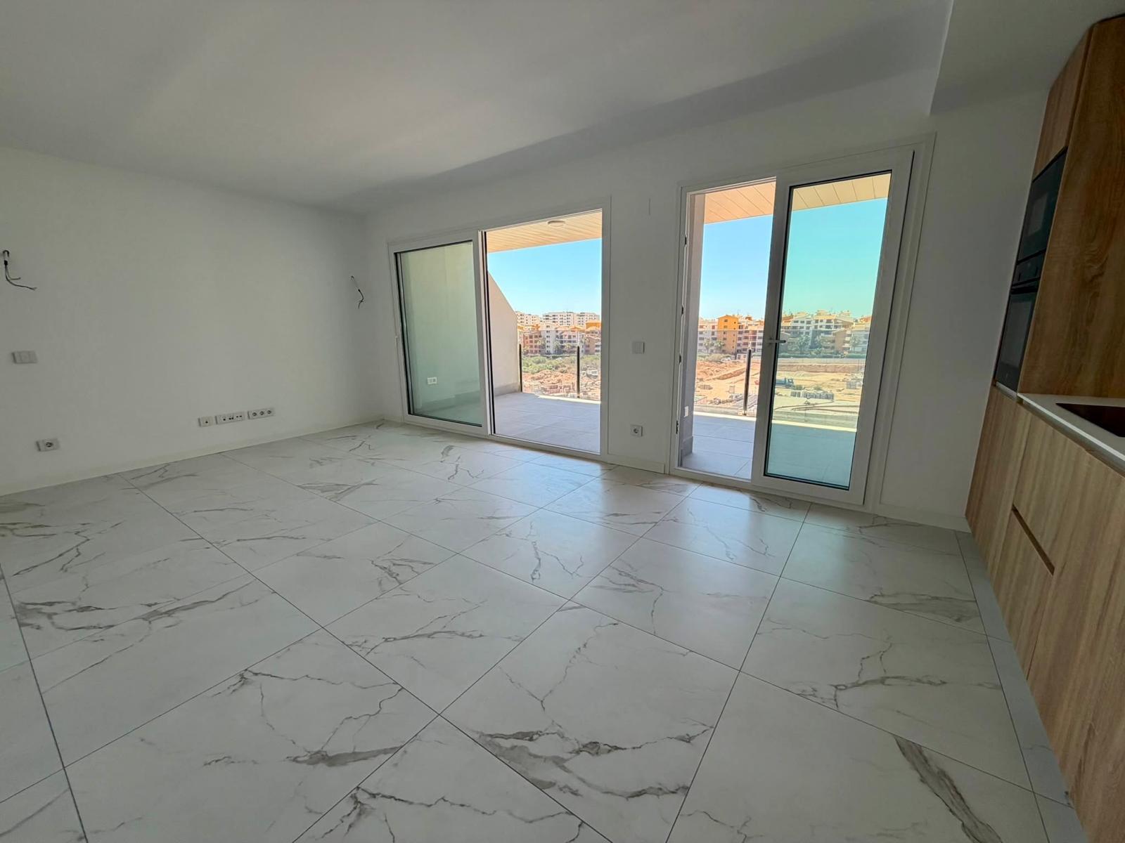 Apartamento en Punta Prima, Alicante, España 2 dormitorios, 76 m2 No. 190196