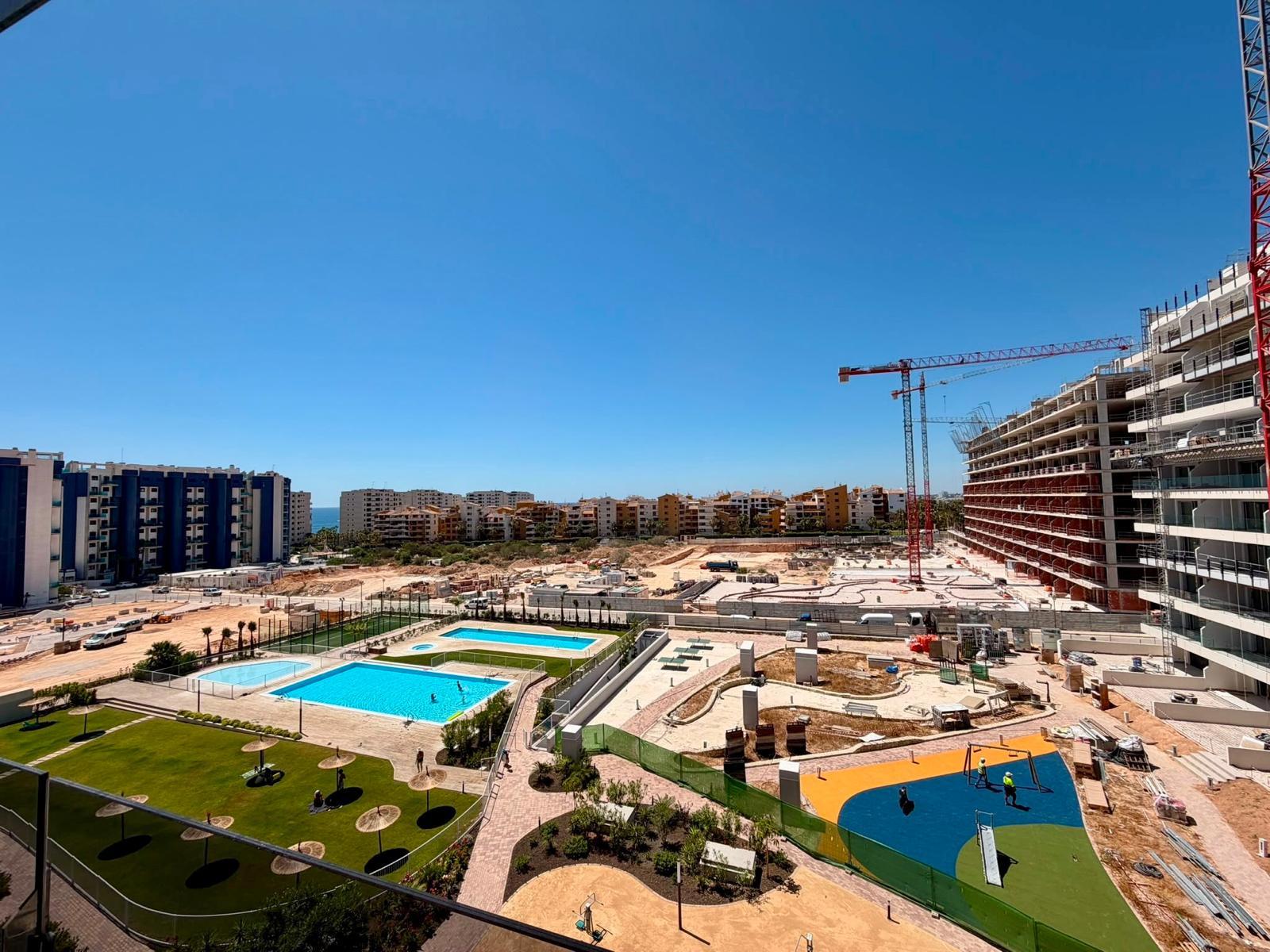 Apartamento en Punta Prima, Alicante, España 2 dormitorios, 76 m2 No. 190196