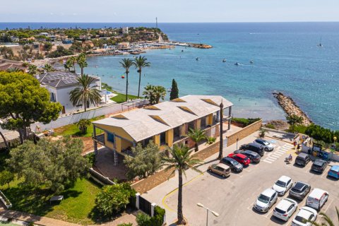 Villa in Cabo Roig, Alicante, Spanien 6 Schlafzimmer, 461 m2 Nr. 190197