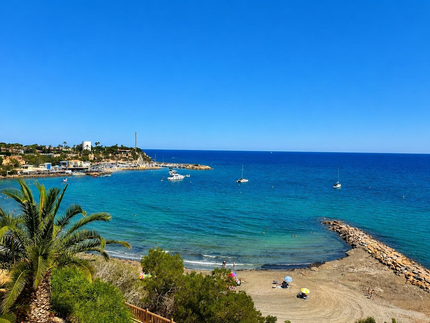 Villa in Cabo Roig, Alicante, Spanien 6 Schlafzimmer, 461 m2 Nr. 190197