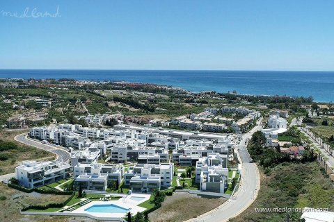 Apartment à Estepona, Malaga, Espagne 2 chambres, 112 m2 No. 64357