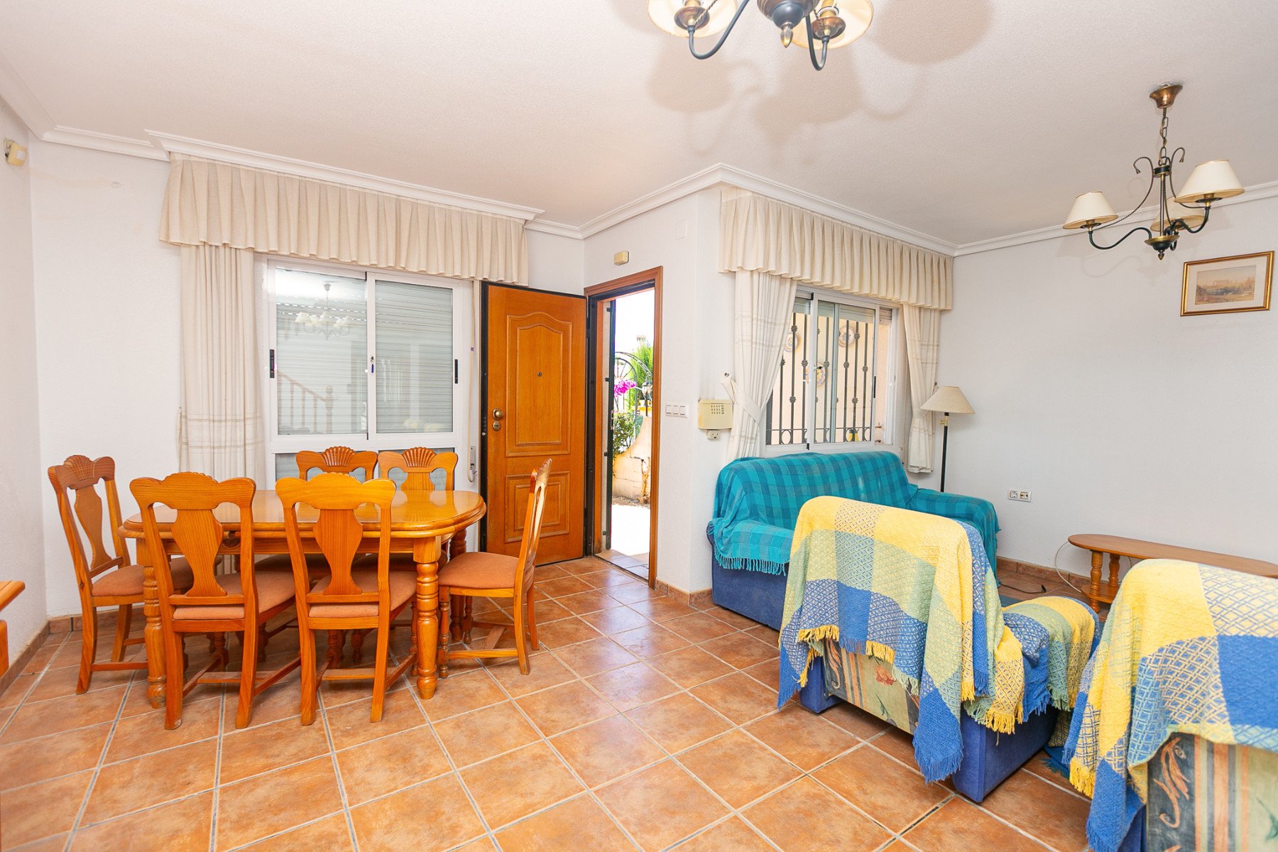 Kaupunkipientalo La Zenia, Alicante, Espanja 2 makuuhuonetta, 80 m2 No. 189802