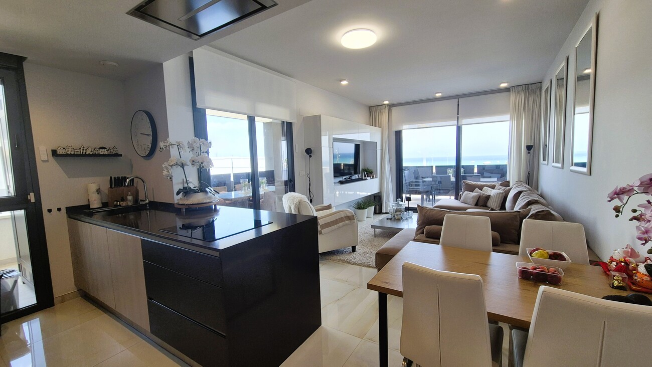 Apartamento en Playa Flamenca II, Alicante, España 3 dormitorios, 114 m2 No. 189805