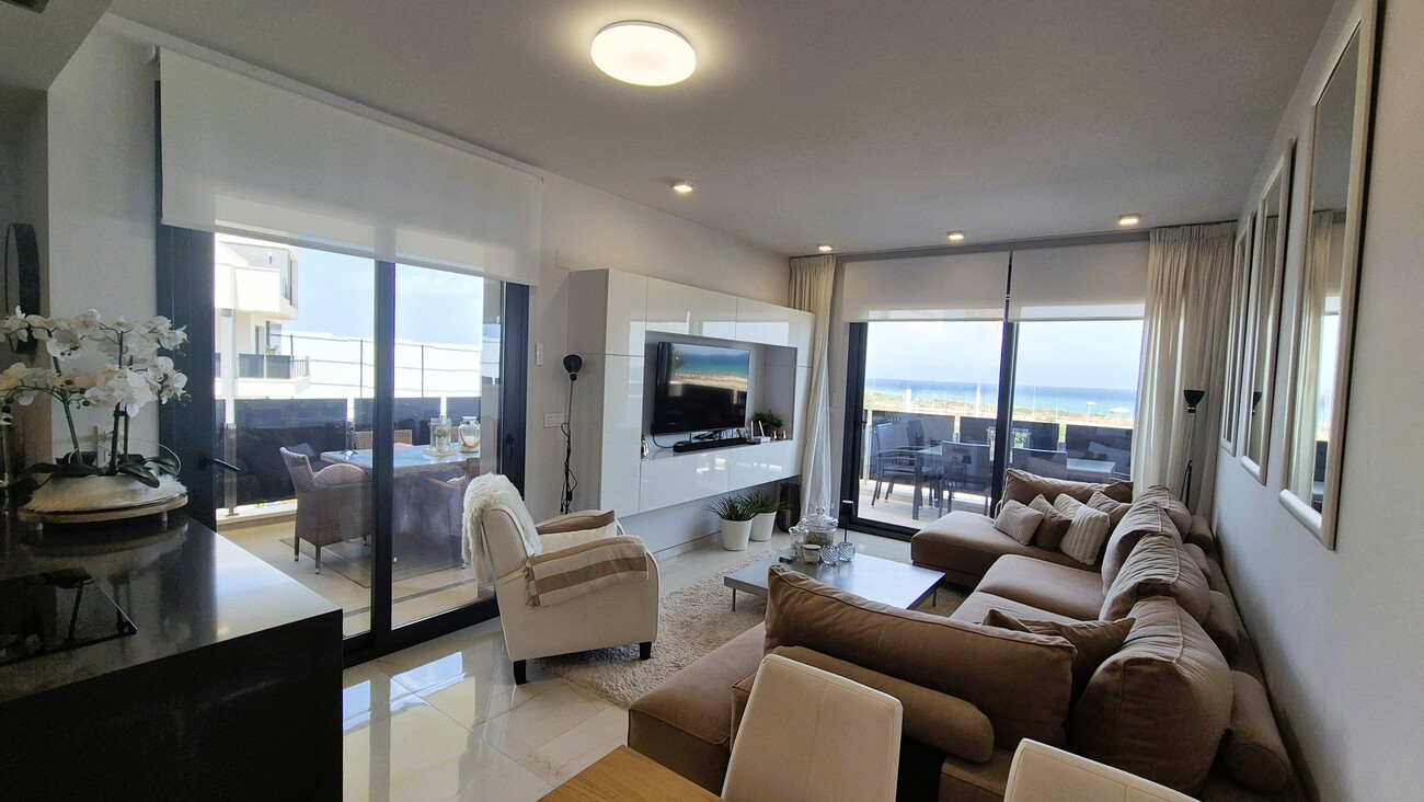 Apartamento en Playa Flamenca II, Alicante, España 3 dormitorios, 114 m2 No. 189805