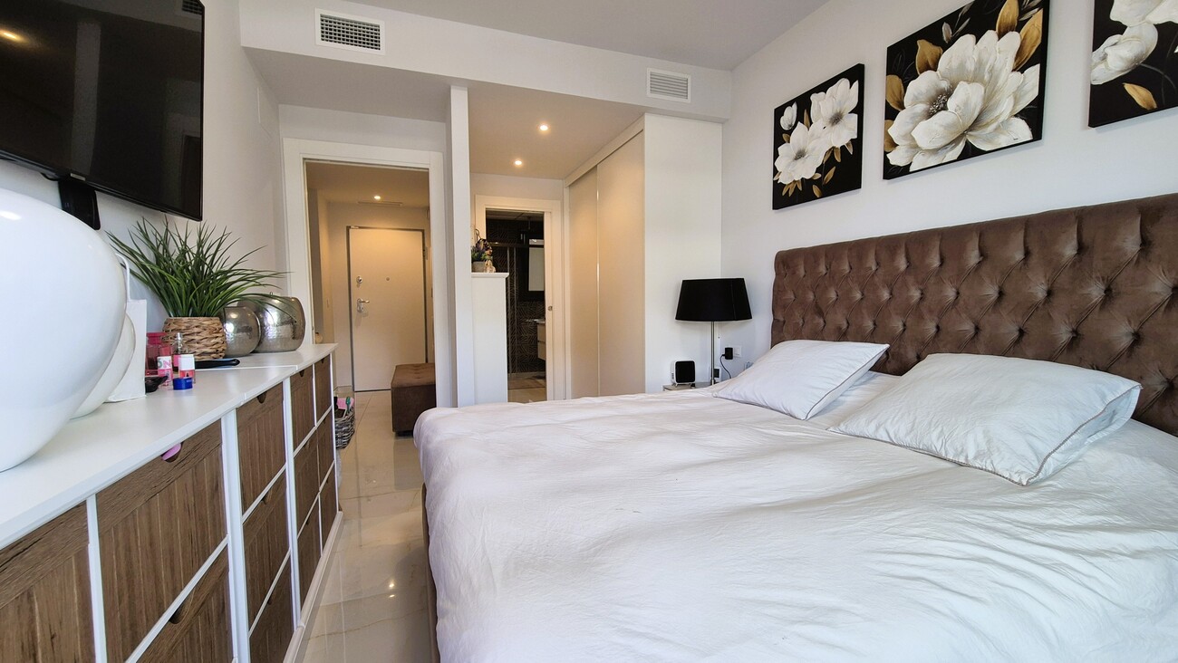 Apartamento en Playa Flamenca II, Alicante, España 3 dormitorios, 114 m2 No. 189805