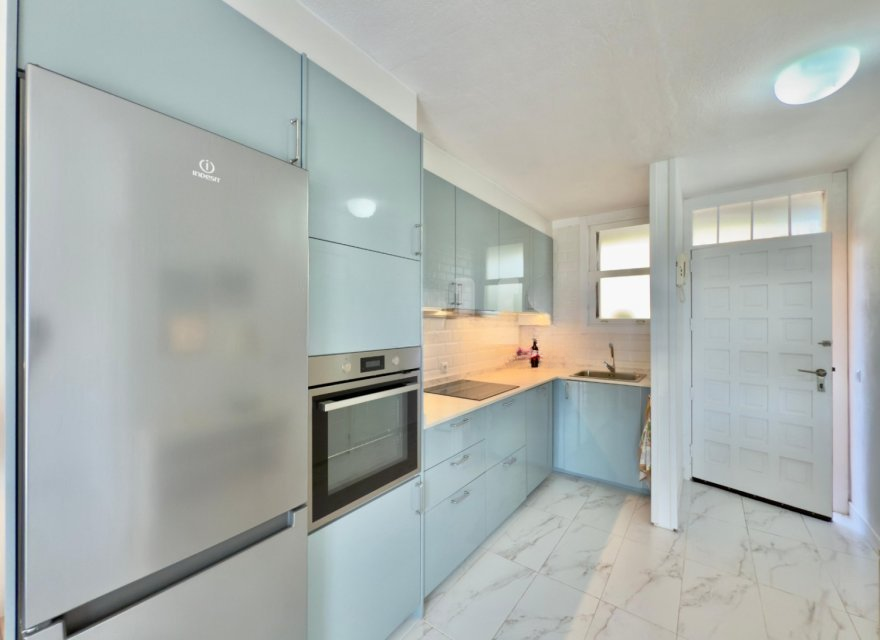 Apartment in Los Cristianos, Tenerife, Spain 1 bedroom, 47 sq.m. No. 194715