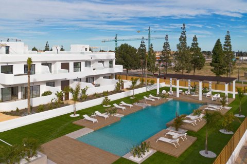 Apartamento en Los Alcázares, Murcia, España 2 dormitorios, 68 m2 No. 187025