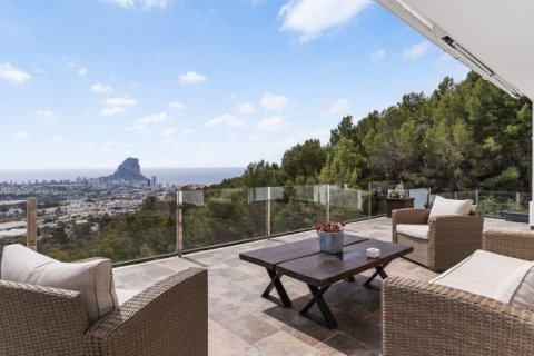 Villa in Calpe, Alicante, Spain 4 bedrooms, 412 sq.m. No. 187020