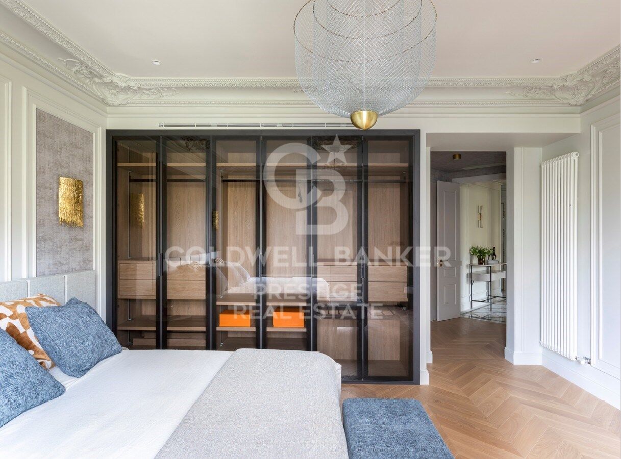 Apartament w Barcelona, Hiszpania 4 sypialnie, 201 mkw. nr 159434
