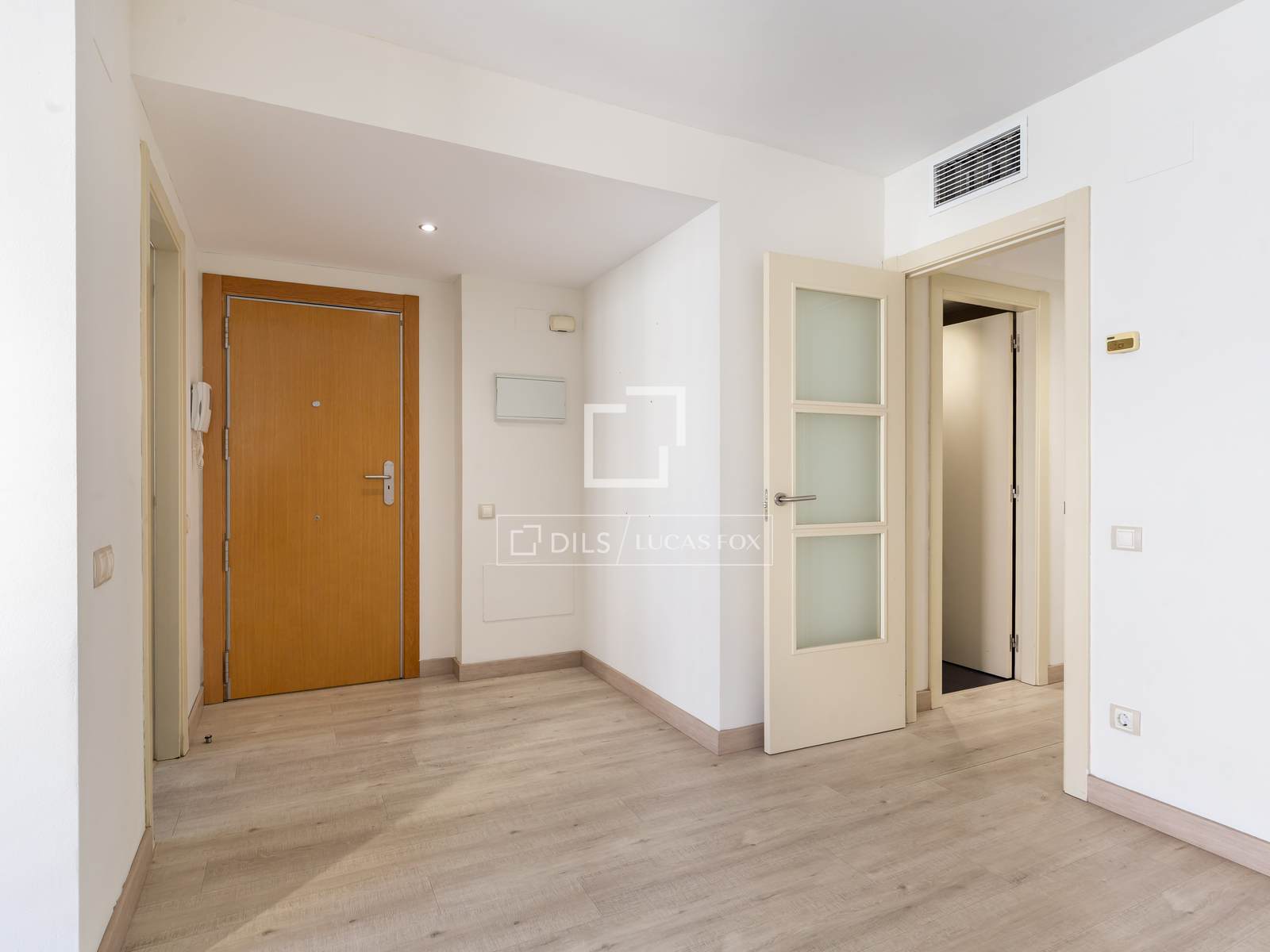 Apartment in Sant Just Desvern, Barcelona, Spain 3 bedrooms, 112 sq.m. No. 195609