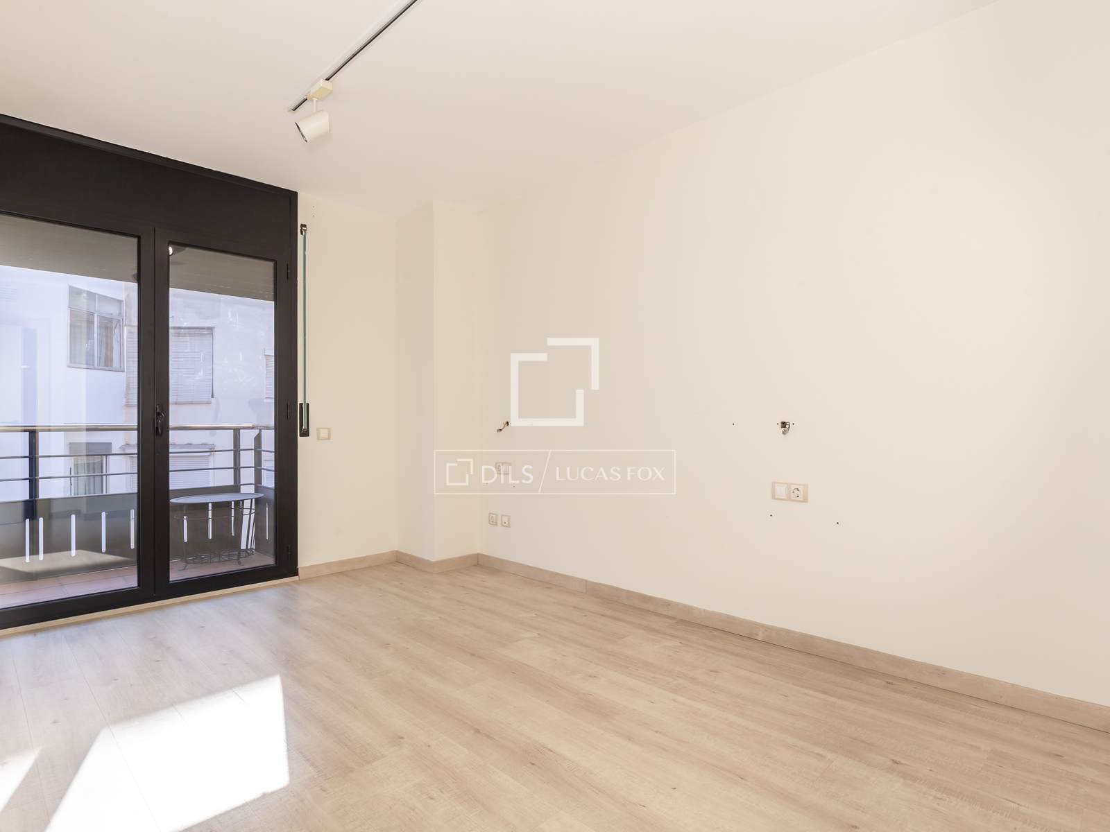 Apartment in Sant Just Desvern, Barcelona, Spain 3 bedrooms, 112 sq.m. No. 195609