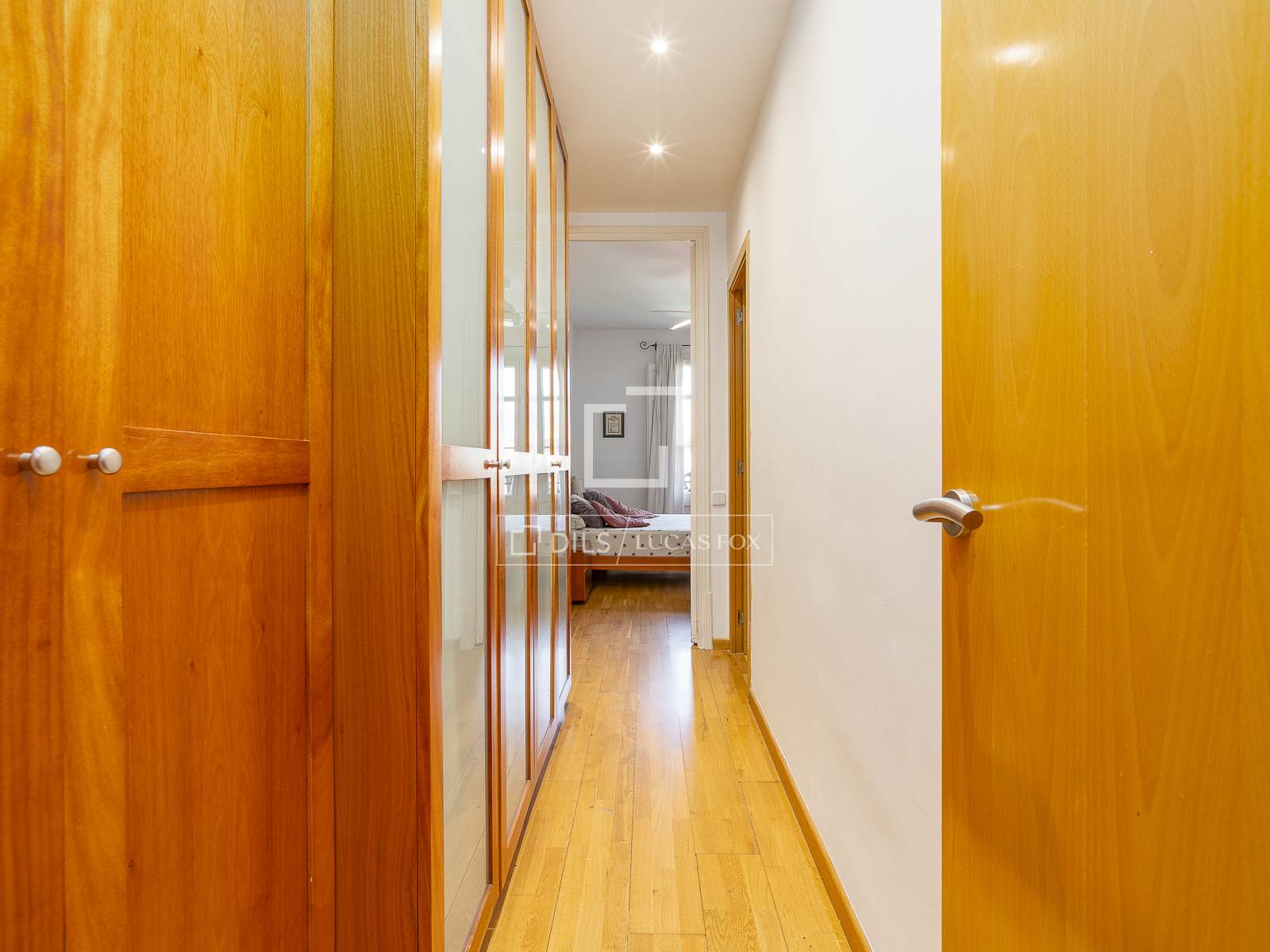 Wohnung in Barcelona, Spanien 3 Schlafzimmer, 150 m2 Nr. 195606