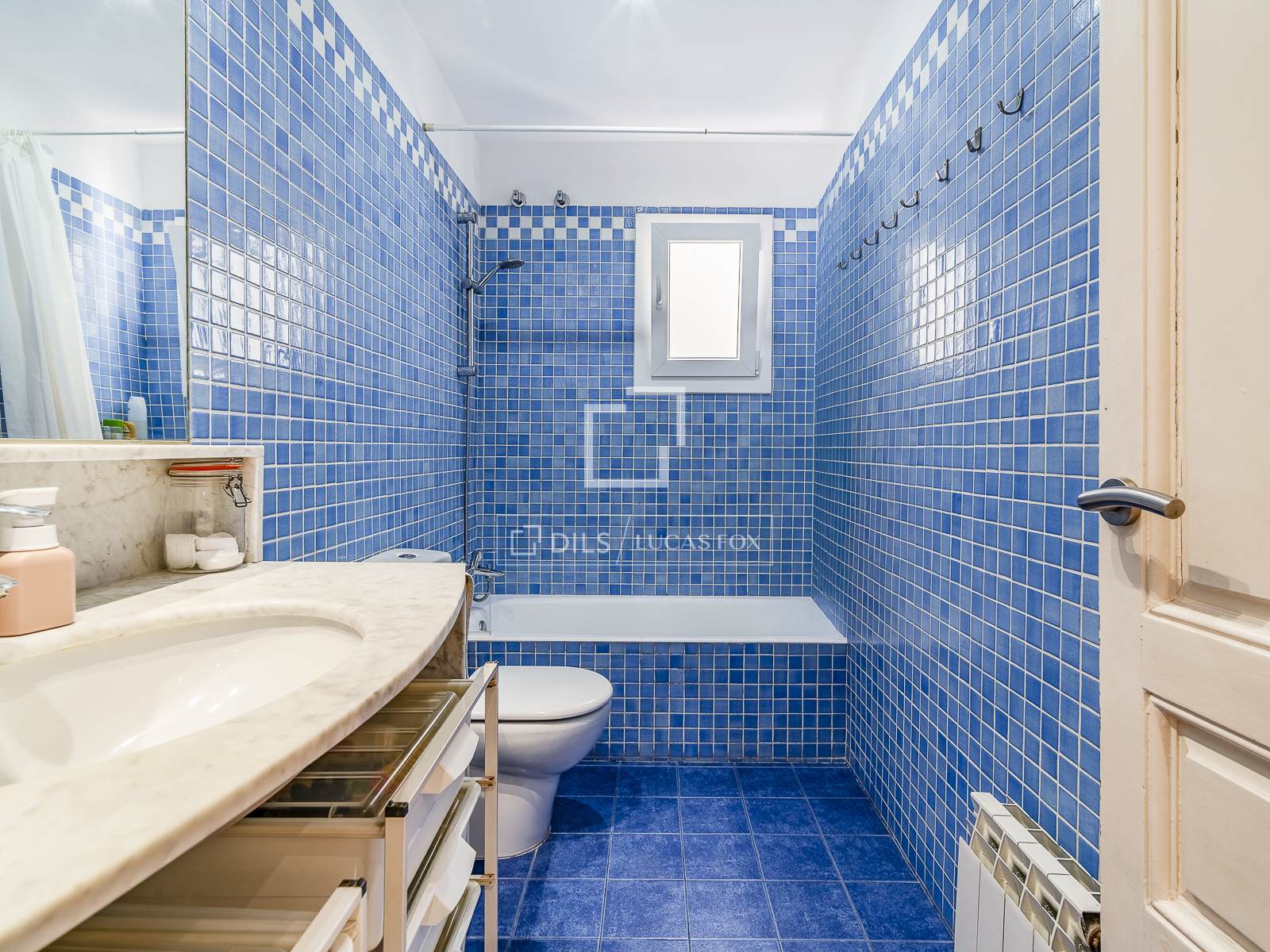 Wohnung in Barcelona, Spanien 3 Schlafzimmer, 150 m2 Nr. 195606
