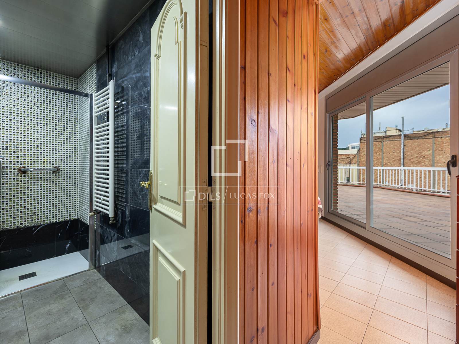 Квартира в Барселона, Испания 3 спальни, 107м2 №195611