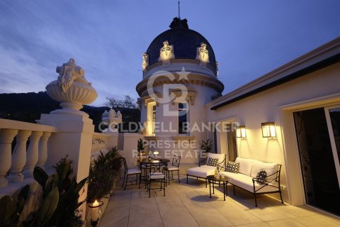 Penthouse à Barcelona, Espagne 2 chambres, 209 m2 No. 160528