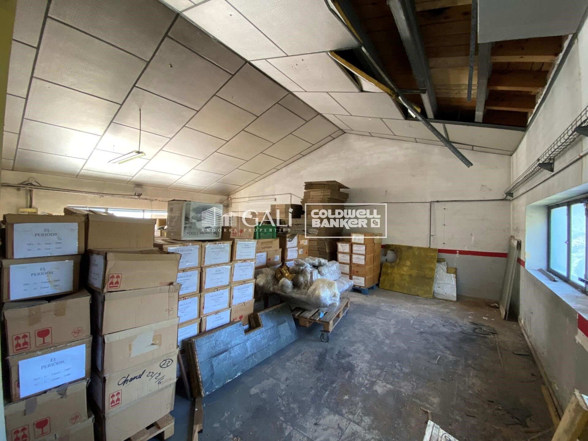 Commercial property in Principado De Andorra (Ninguna Poblacion Tiene C.P.), Lleida, Spain 1186 sq.m. No. 160523