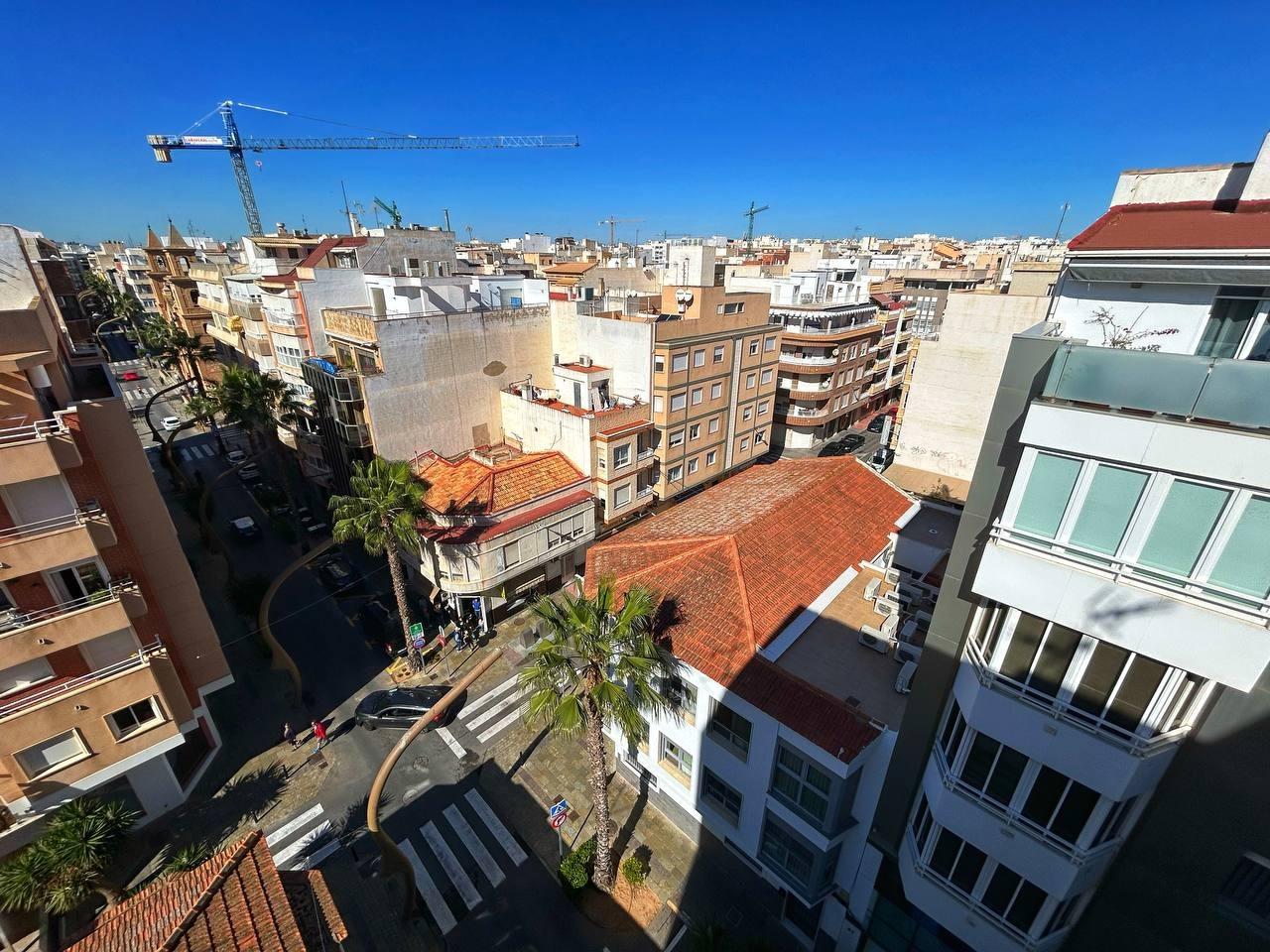 Appartamento a Torrevieja, Alicante, Spagna 3 camere da letto, 84 mq. N° 190061