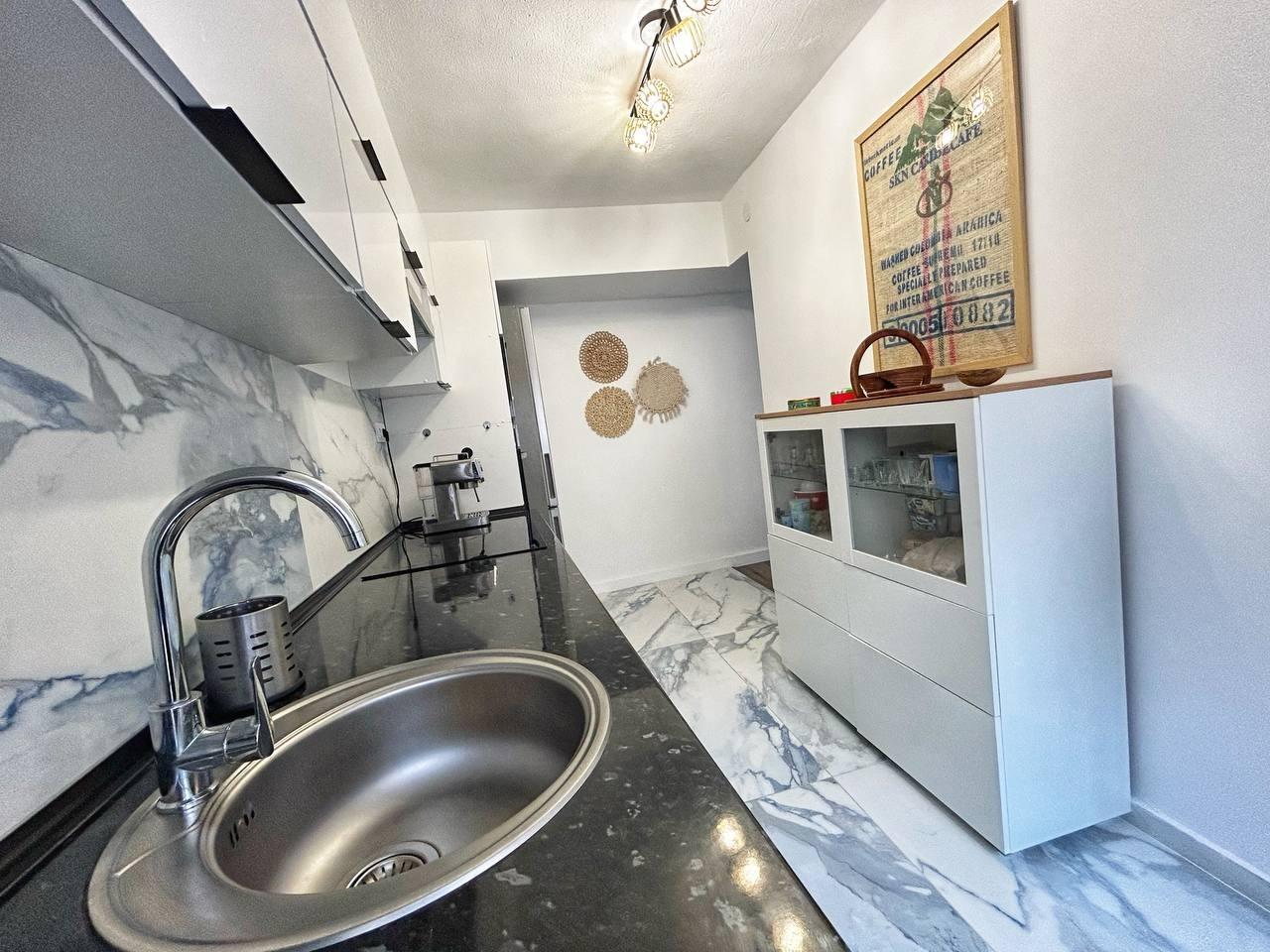 Appartamento a Torrevieja, Alicante, Spagna 3 camere da letto, 84 mq. N° 190061