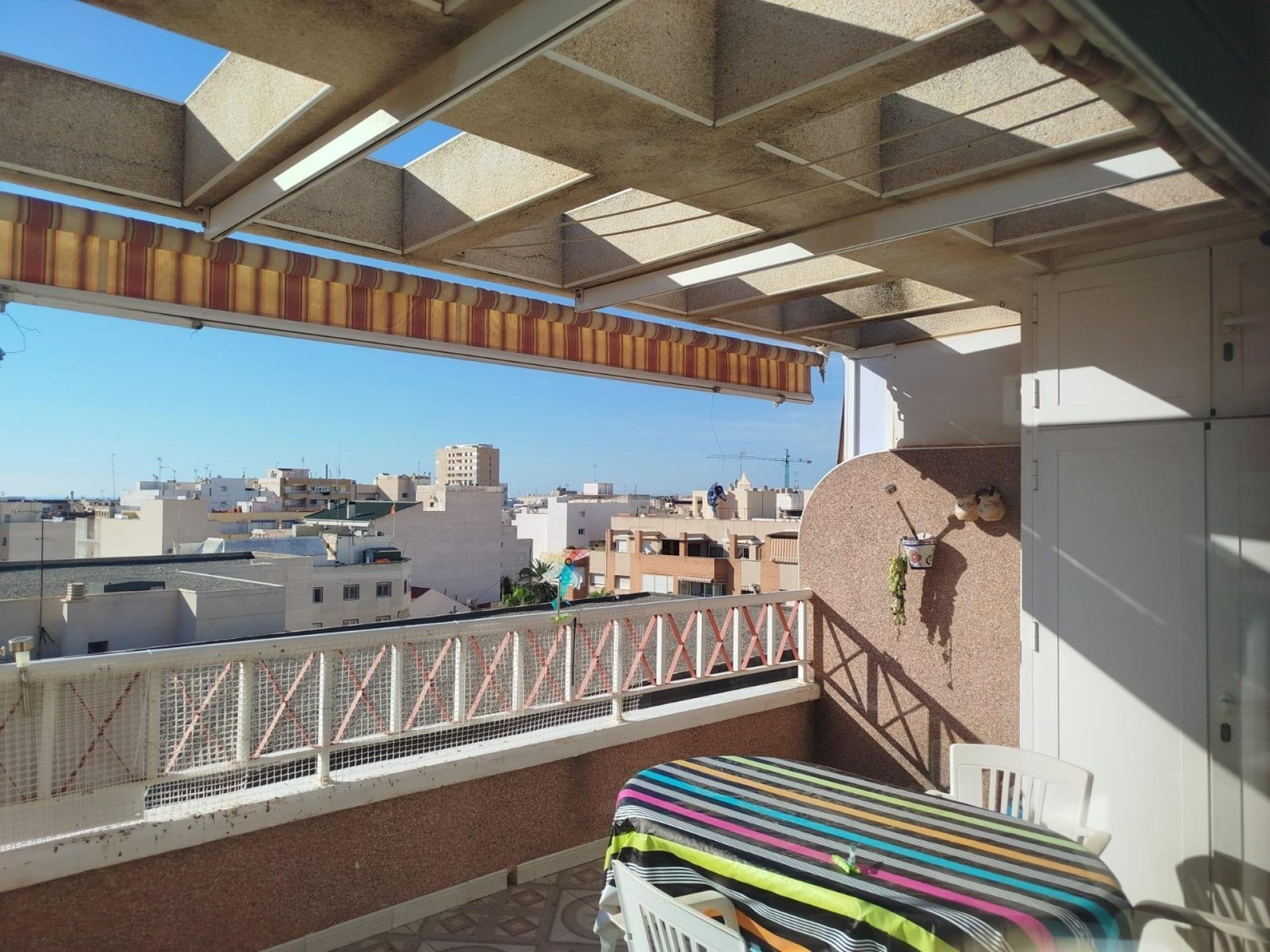 Takvåning i La Mata, Alicante, Spanien 3 sovrum, 104 kvm. Nr. 155043