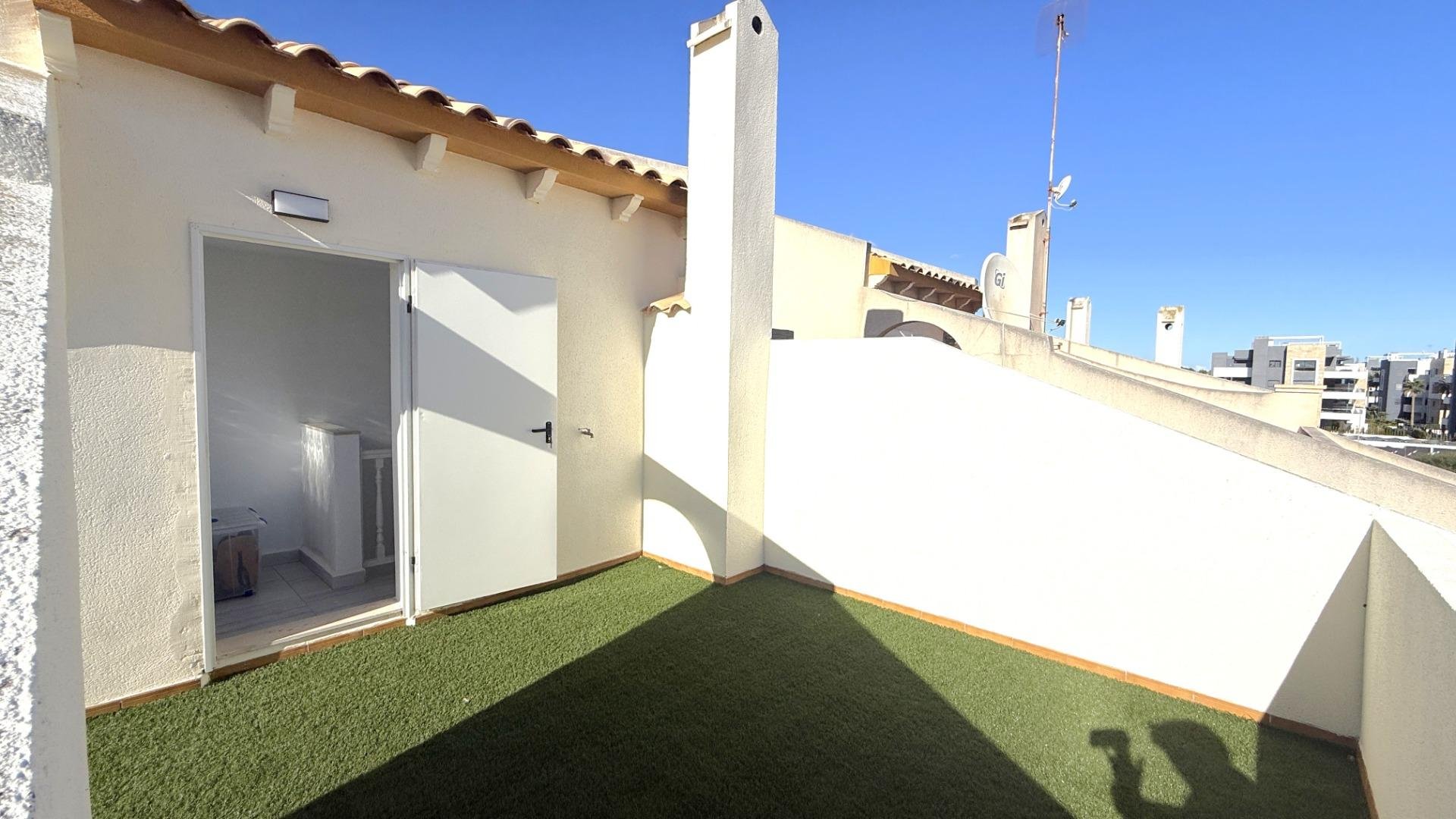 Villa i La Zenia, Alicante, Spanien 2 sovrum, 163 kvm. Nr. 155042