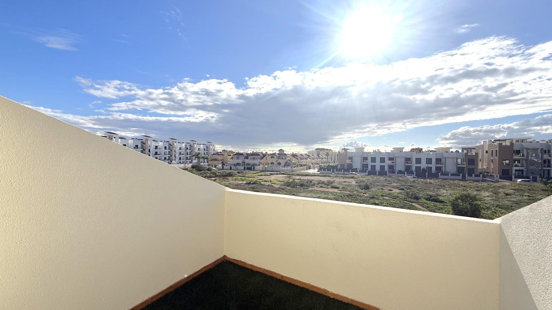 Villa i La Zenia, Alicante, Spanien 2 sovrum, 163 kvm. Nr. 155042