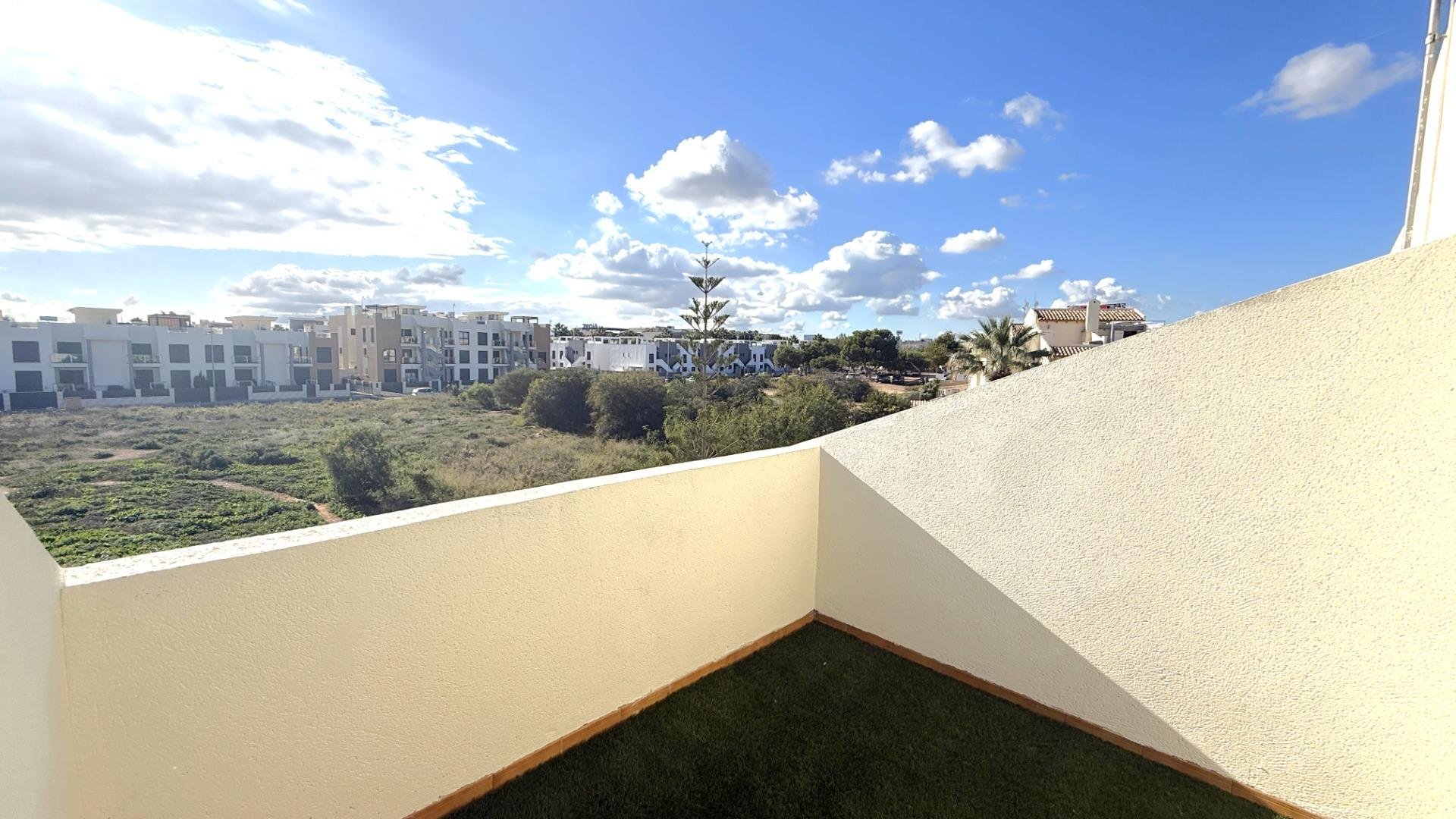 Villa i La Zenia, Alicante, Spanien 2 sovrum, 163 kvm. Nr. 155042