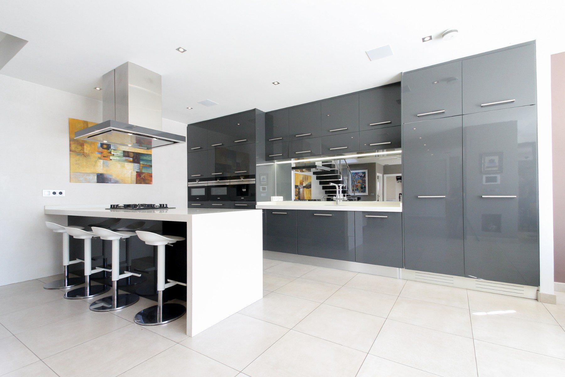 Villa in Torrevieja, Alicante, Spain 4 bedrooms, 324 sq.m. No. 155076