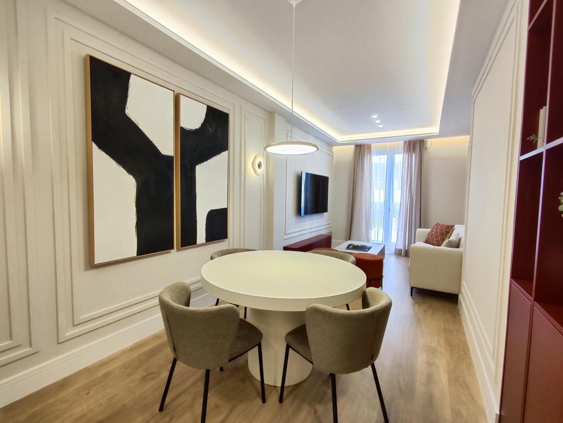 Apartament w Madrid, Hiszpania 2 sypialnie, 97 mkw. nr 165473