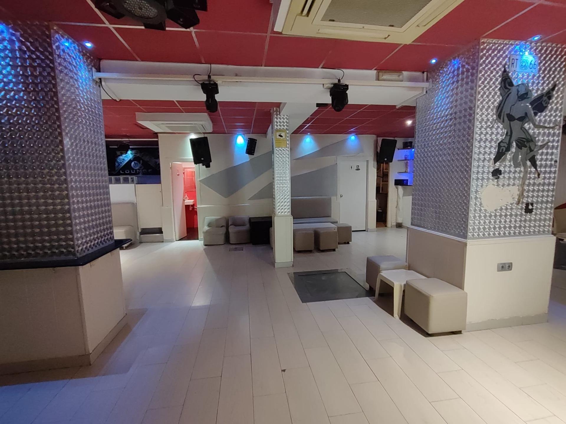 Propiedad comercial en Villamartin, Alicante, España 170 m2 No. 165470