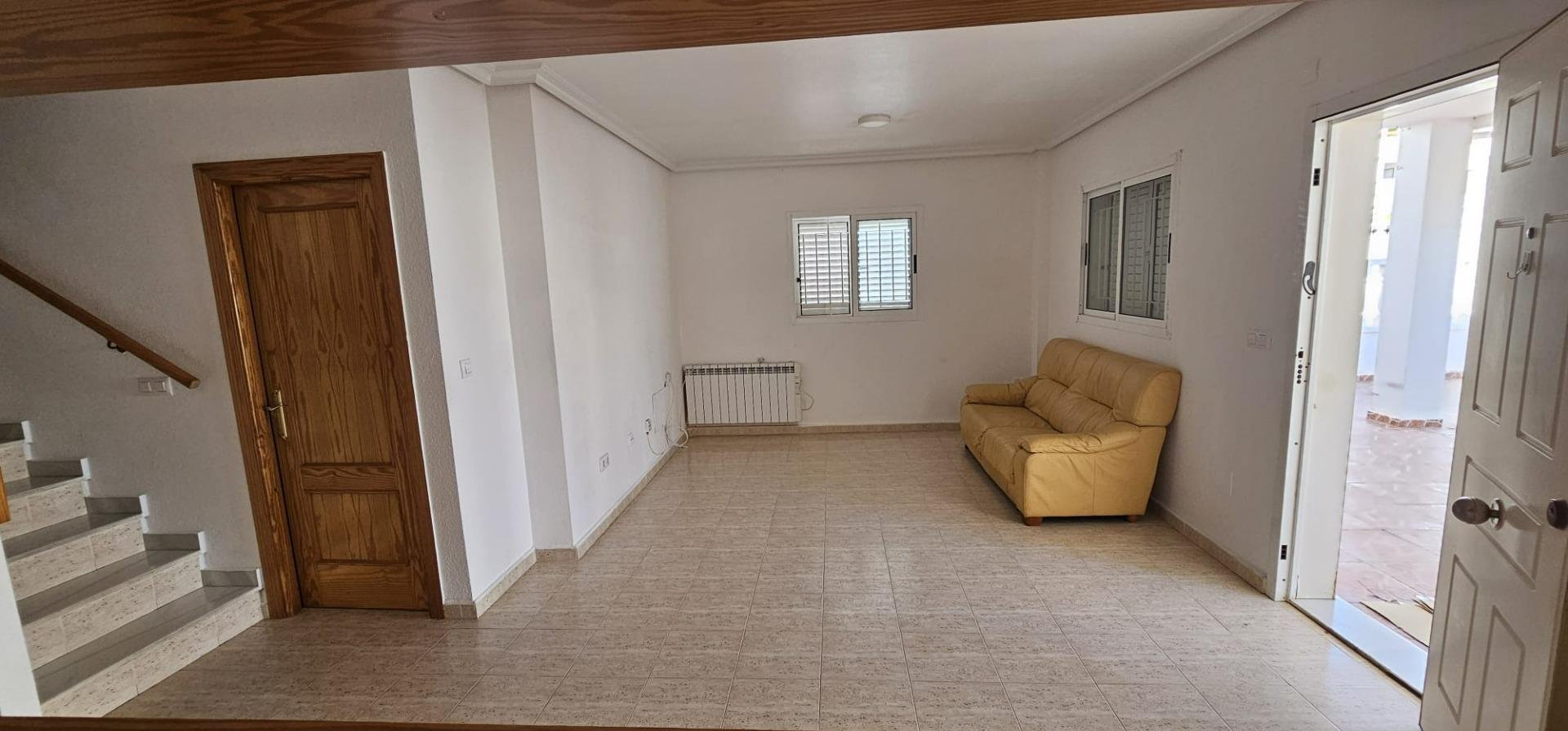 Penthouse in Torrevieja, Alicante, Spain 4 bedrooms,  No. 165471