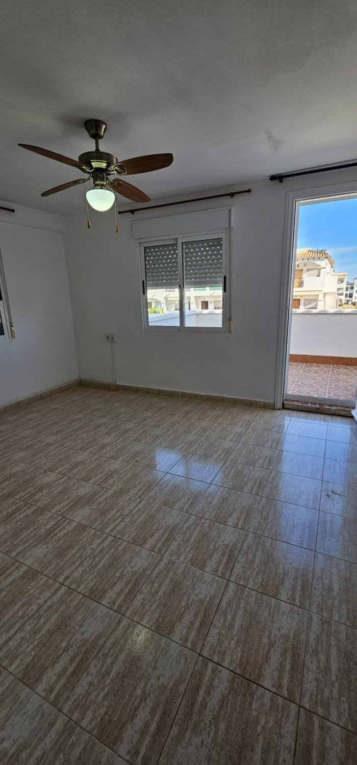 Penthouse in Torrevieja, Alicante, Spain 4 bedrooms,  No. 165471