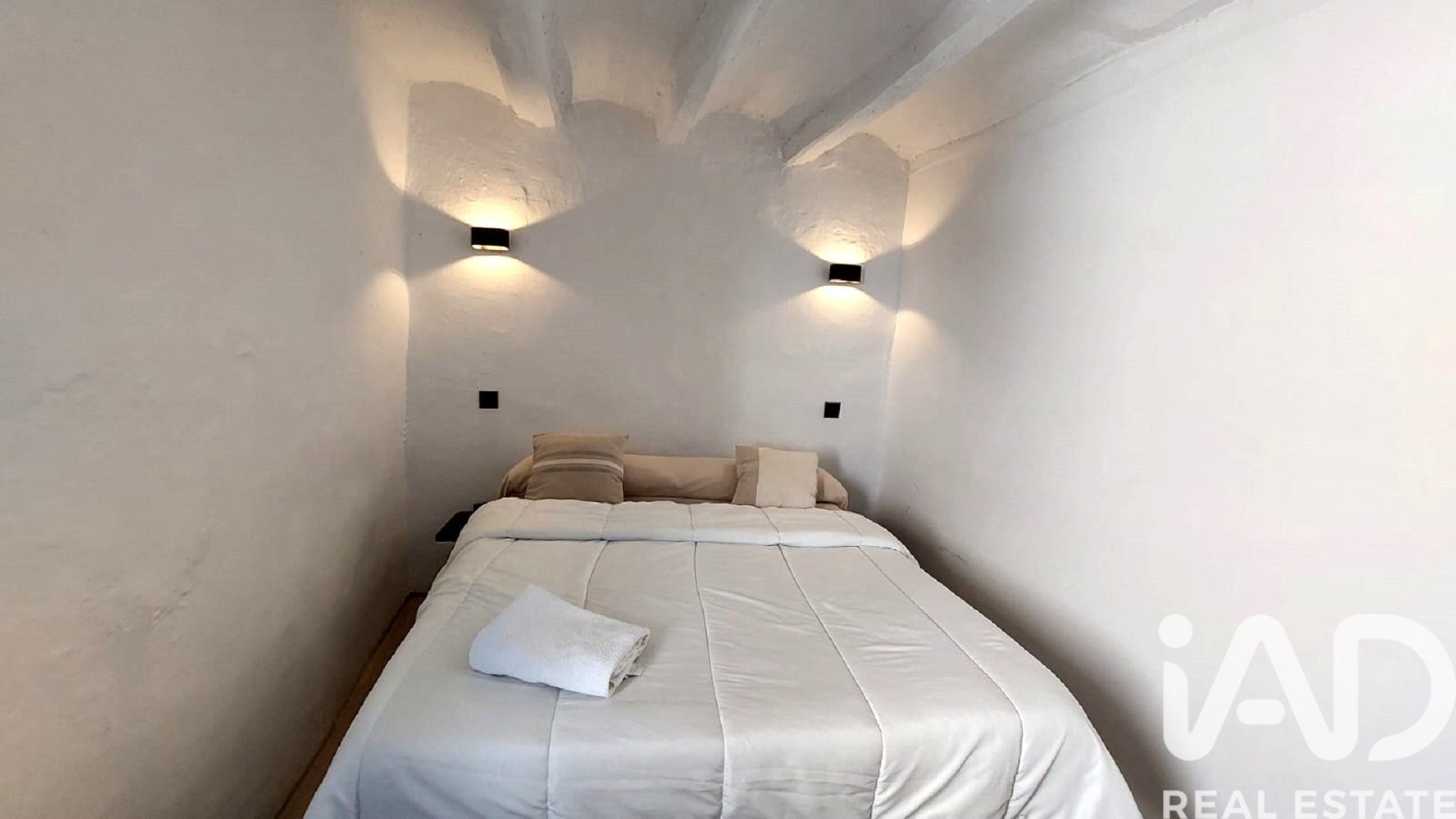 Huvila Montblanc, Tarragona, Espanja 2 makuuhuonetta, 260 m2 No. 184909