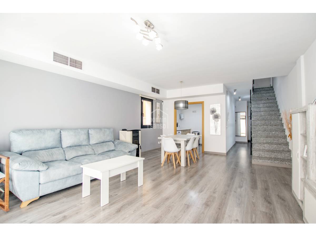 Rindu māja Ciutadella De Menorca, Menorca, Spānijā 5 istabas, 238 m2 Nr. 65257