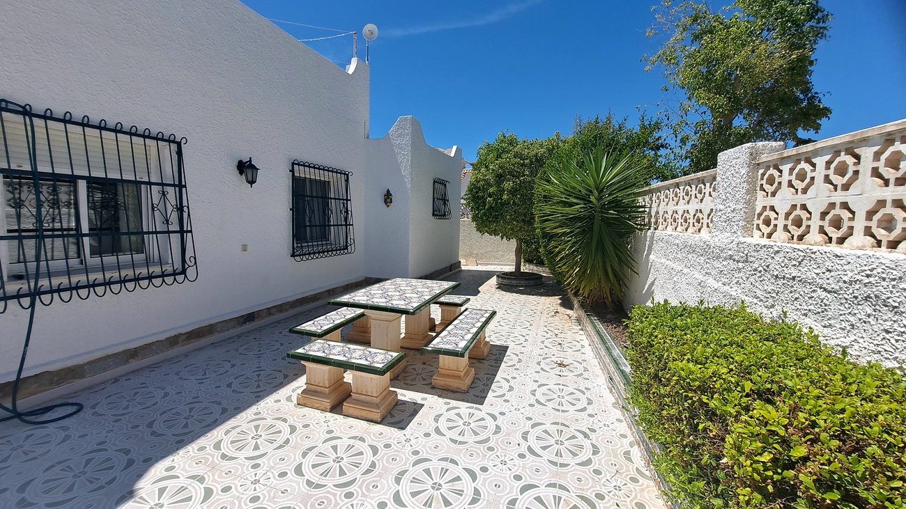 Villa a Alicante, Spagna 3 camere da letto, 173 mq. N° 189612