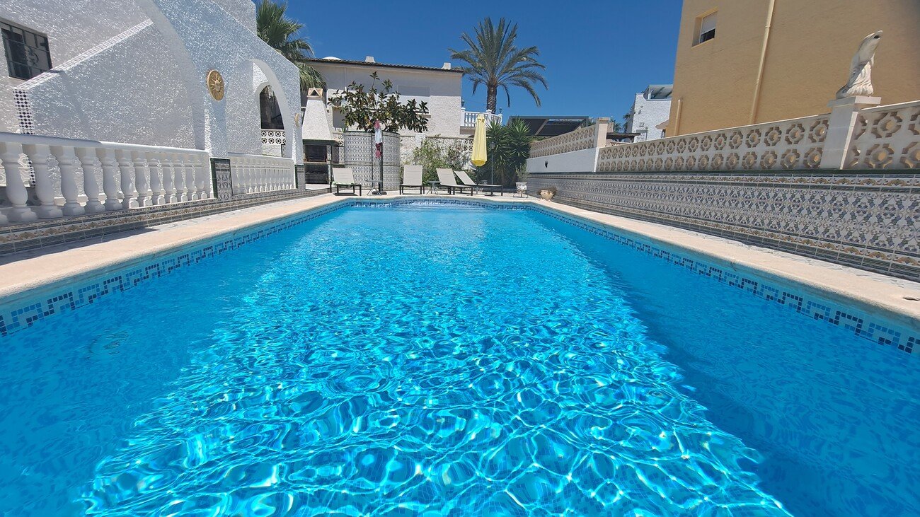 Villa a Alicante, Spagna 3 camere da letto, 173 mq. N° 189612