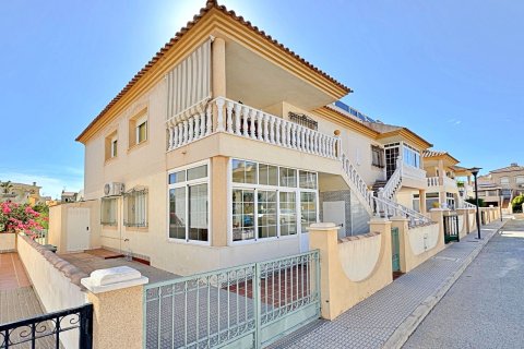 Lägenhet i La Zenia, Alicante, Spanien 2 sovrum, 64 kvm. Nr. 136926