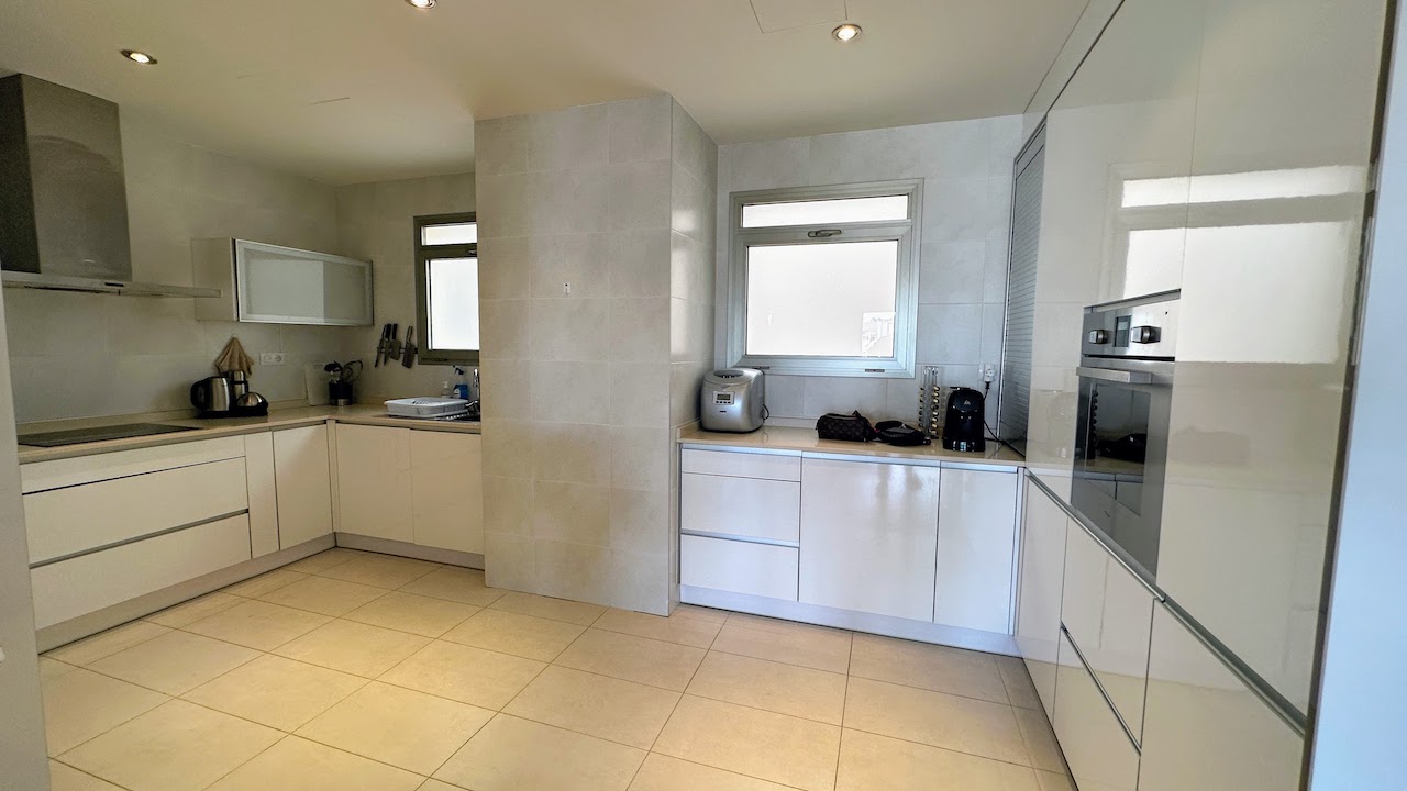 Wohnung in La Zenia, Alicante, Spanien 4 Schlafzimmer, 175 m2 Nr. 136929