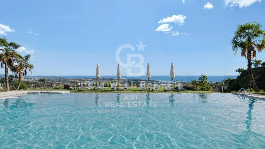 Apartment à Estepona, Malaga, Espagne 3 chambres, 152 m2 No. 178535