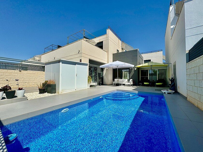 Villa Rojales, Alicante, Spānijā 2 istabas, 133 m2 Nr. 103317