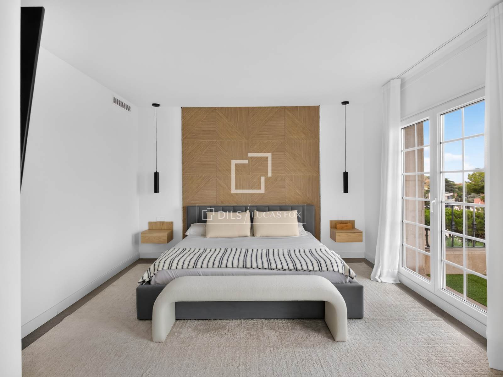 Villa en Tiana, Barcelona, España 5 dormitorios, 486 m2 No. 193679