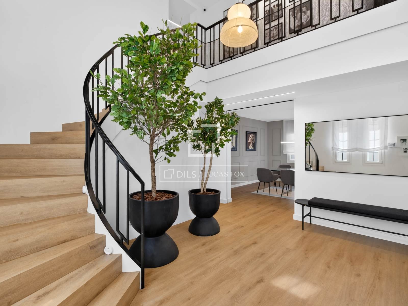 Villa en Tiana, Barcelona, España 5 dormitorios, 486 m2 No. 193679