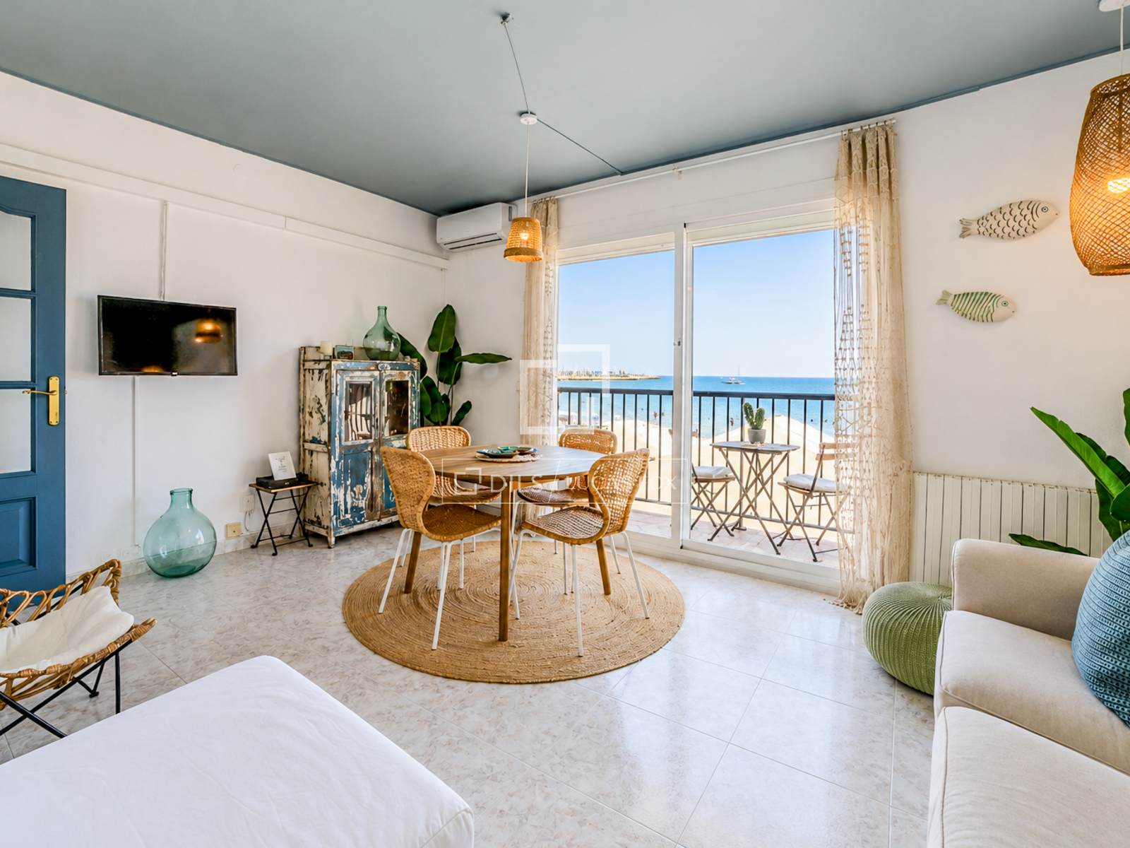 Dzīvoklis Sitges, Barcelona, Spānijā 2 istabas, 76 m2 Nr. 193681