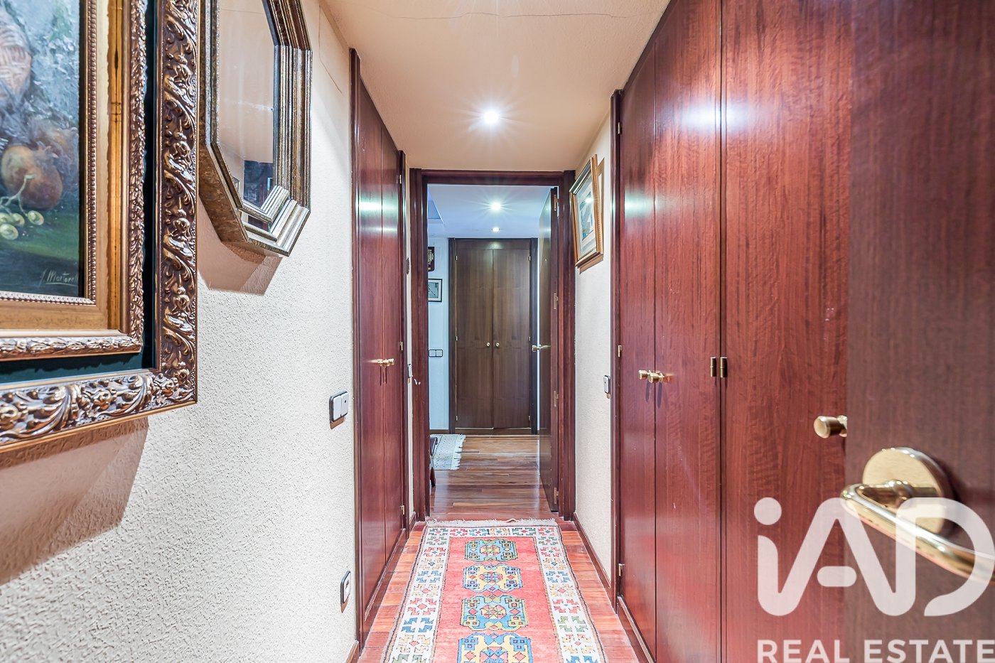 Apartment in Madrid, Spain 5 bedrooms, 279 sq.m. No. 188300