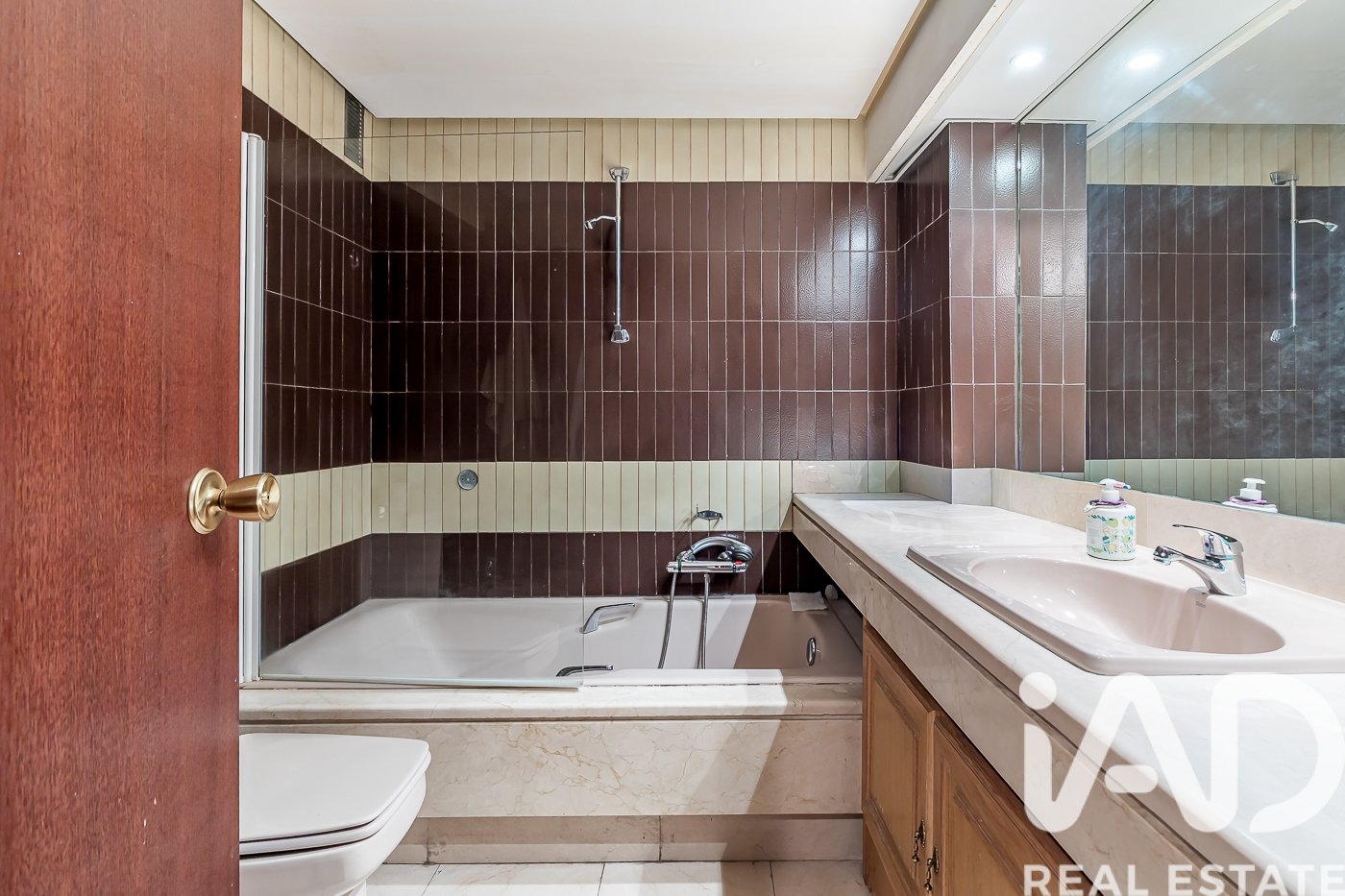 Apartment in Madrid, Spain 5 bedrooms, 279 sq.m. No. 188300
