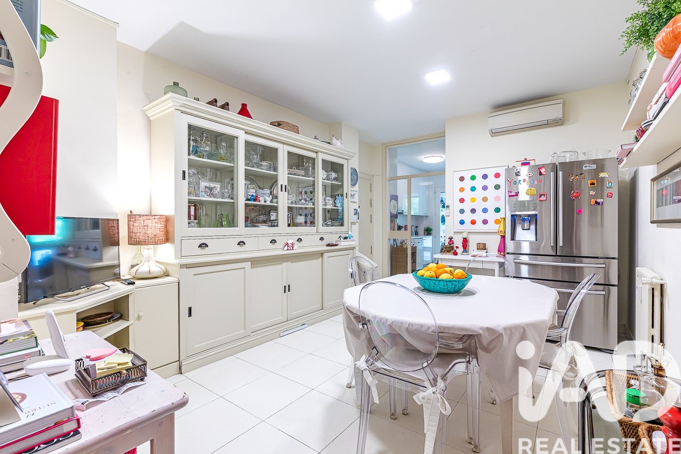 Huoneisto Madrid, Espanja 5 makuuhuonetta, 325 m2 No. 188298