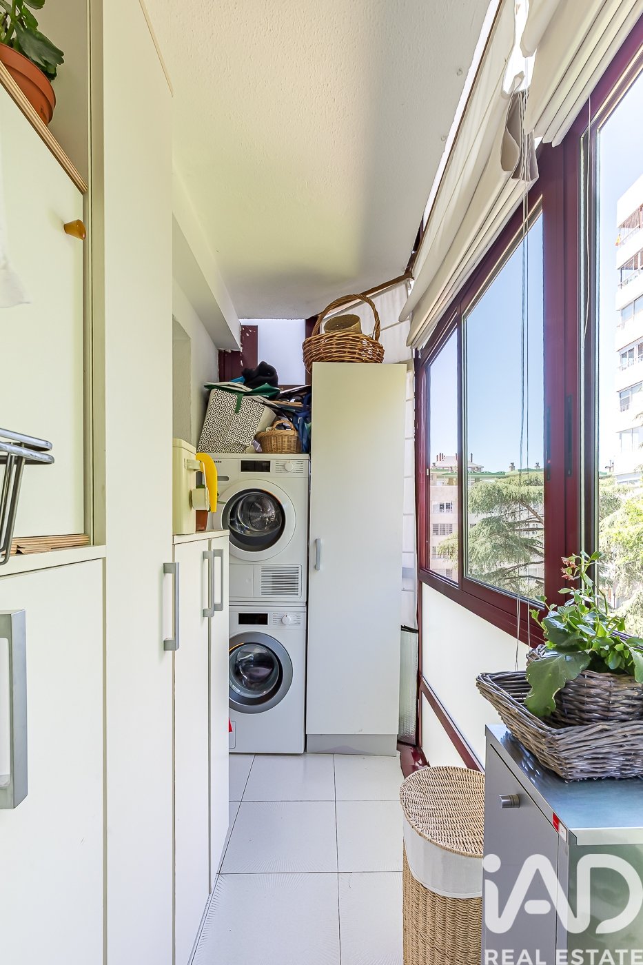 Huoneisto Madrid, Espanja 5 makuuhuonetta, 325 m2 No. 188298