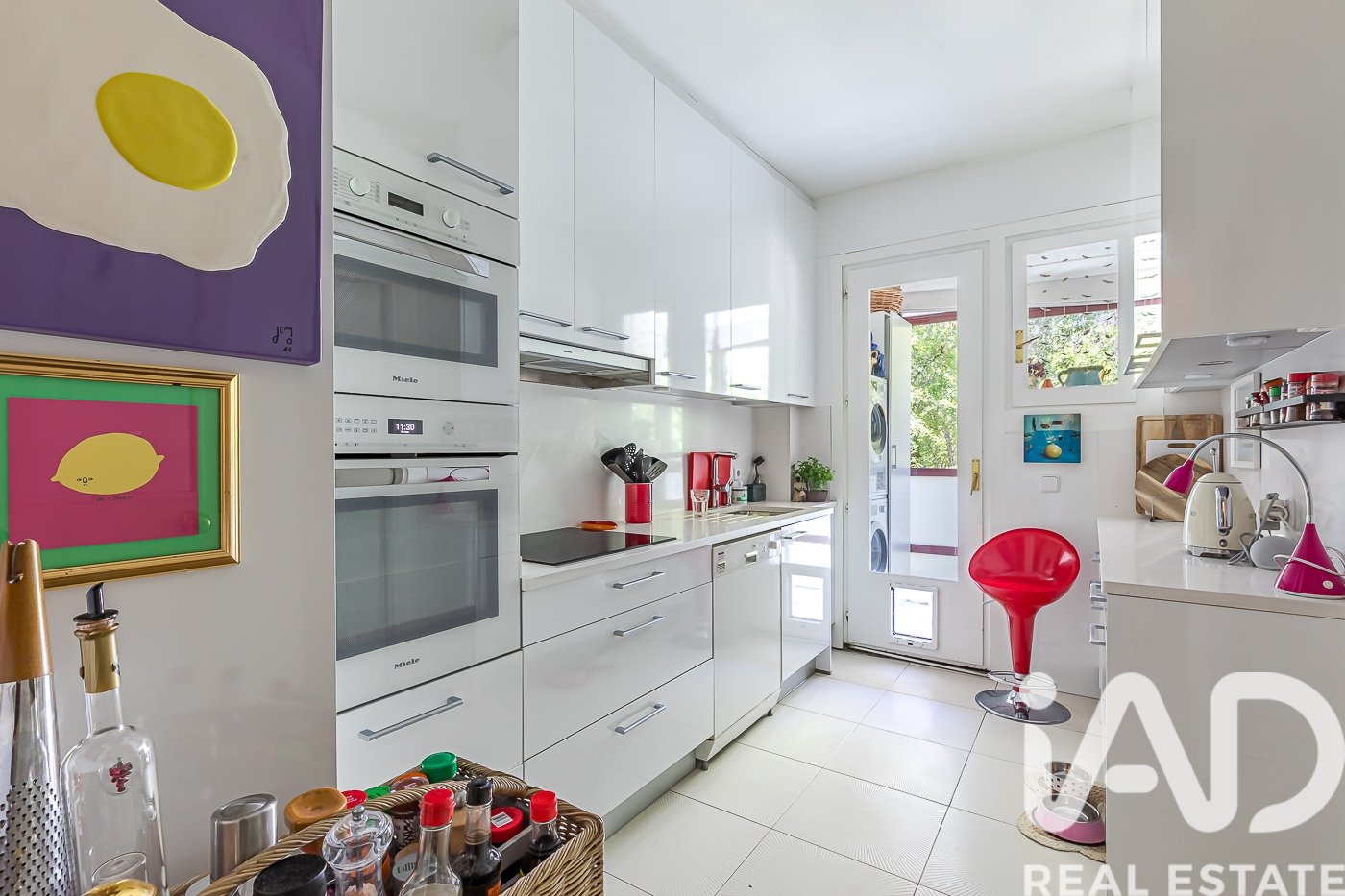 Huoneisto Madrid, Espanja 5 makuuhuonetta, 325 m2 No. 188298